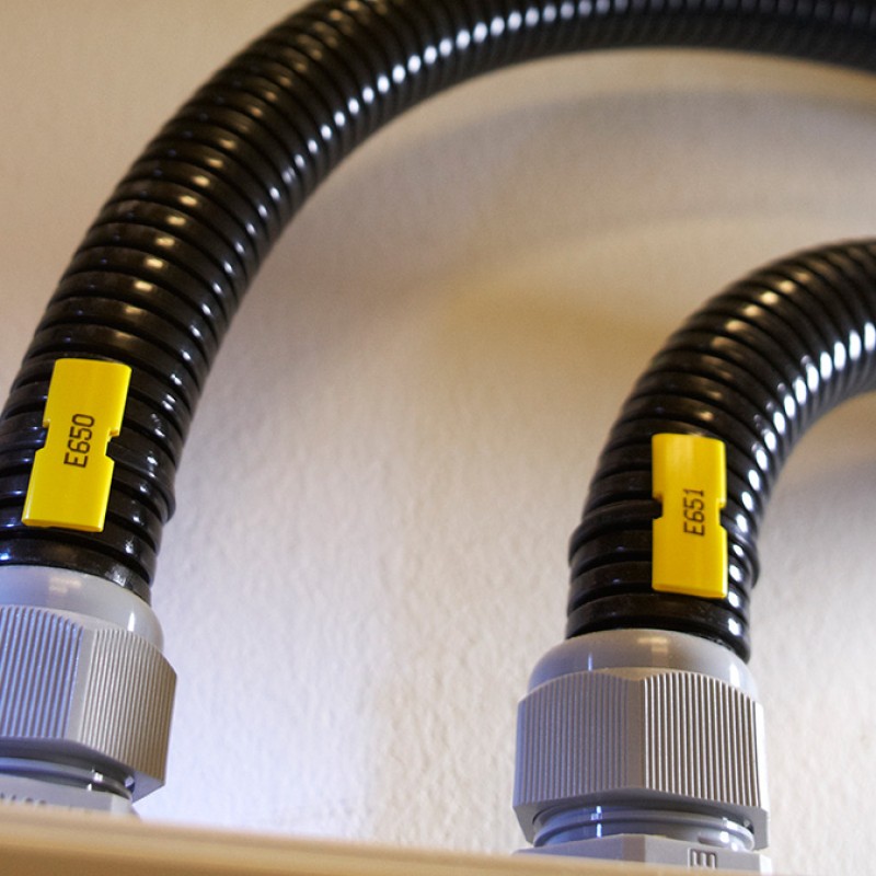 PK-20057PN4 - Маркувальна бірка типу РK (для тримачів типу POH та PKH), L=57 мм, жовтого кольору, ,без напису (150 шт/пак)