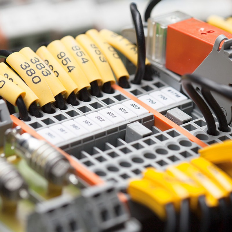 PA-02021AN4 - Маркувальна бірка типу РА-02 (0,2 - 1,5 мм2), жовтого кольору, L=21 мм (100 шт/пак)