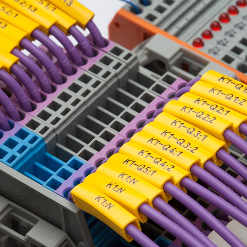 PA-02021AN4 - Маркувальна бірка типу РА-02 (0,2 - 1,5 мм2), жовтого кольору, L=21 мм (100 шт/пак)