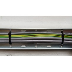 PKB-320CT - Хомут пластиковий в перфорований кабельний короб розміром 320 х 7,6 мм чорного кольору (100 шт/пак)