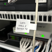 PLTF3028093PP2 - PLTF FLAG LABEL POLYPROPYLENE POŁ. 93x28 mm (30x28 mm) RED (1000 pcs.)